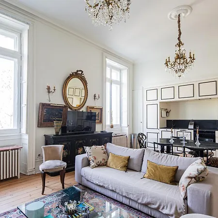 Elegance Et Luxe Au Coeur De Bordeaux-quinconces בורדו