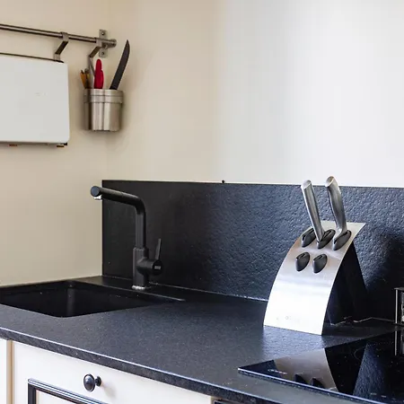 Elegance Et Luxe Au Coeur De Bordeaux-quinconces Apartament