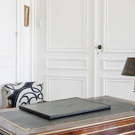 Elegance Et Luxe Au Coeur De Bordeaux-quinconces Бордо